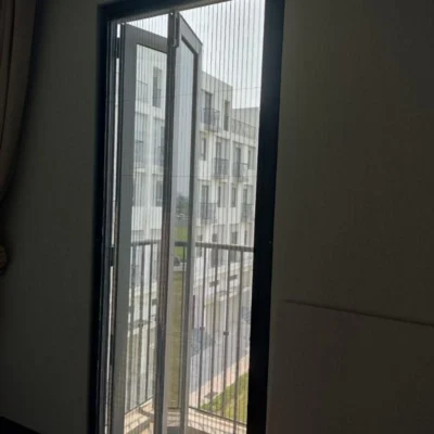 Cửa lưới xếp chống côn trùng 1 cánh khung màu Xingfa DX 13