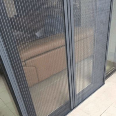 Cửa lưới chống côn trùng dạng lùa DL 01 màu đen đậm - ảnh công trình tại Hà Nội